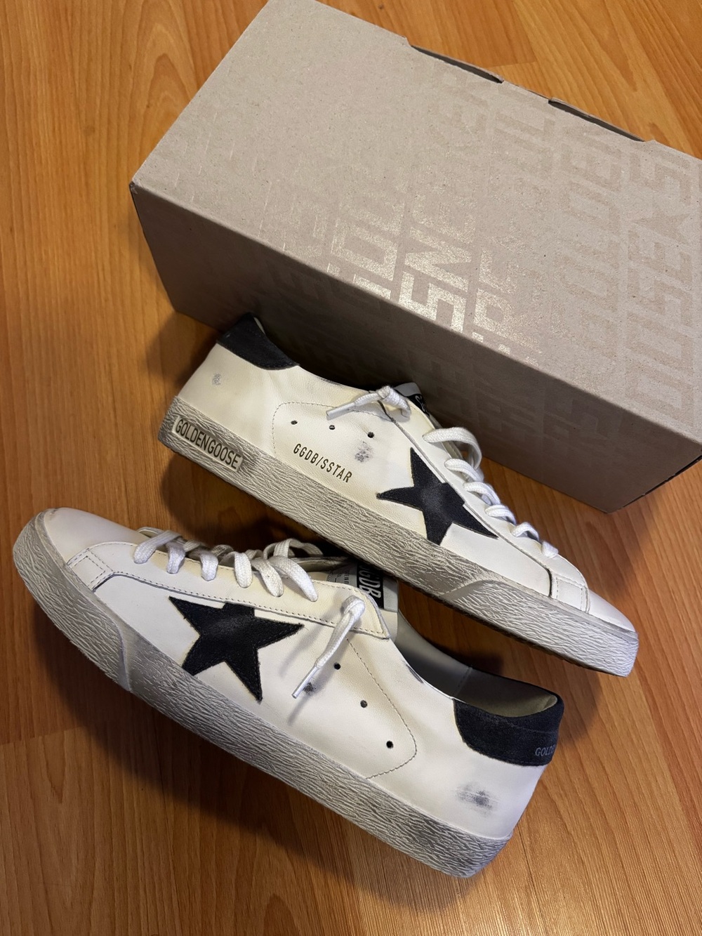 Men’s Golden Goose Super Star sneakers